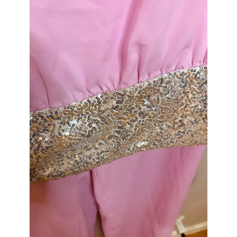 Pink two-piece batwing-sleeve pantsuit. Sparkling silver sequin trim. Size L.